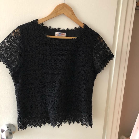 Vintage black lace cropped top - Picture 1 of 6